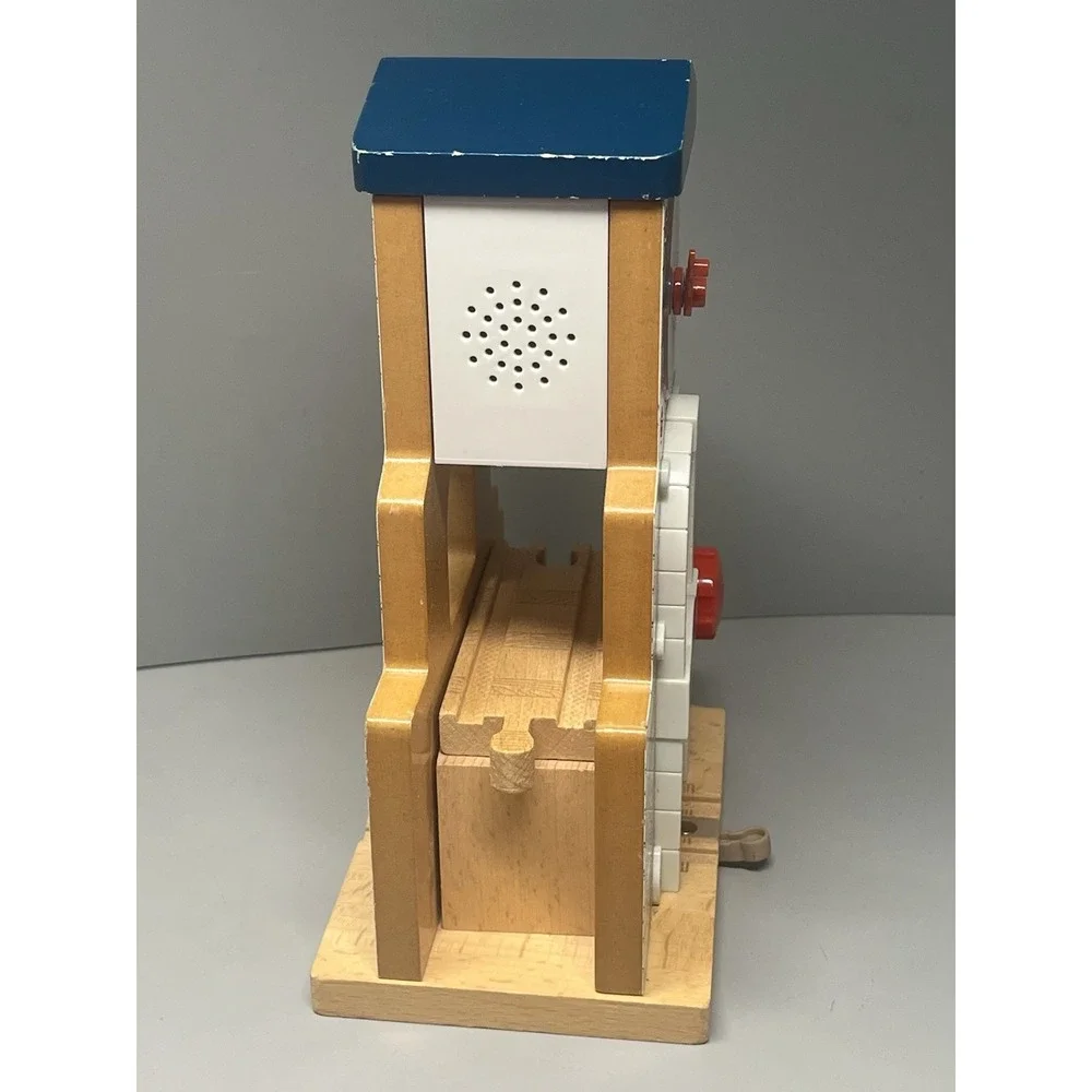 Thomas & Friends Wooden Railway Train Sodor Musical Talking Clock Tower 2009